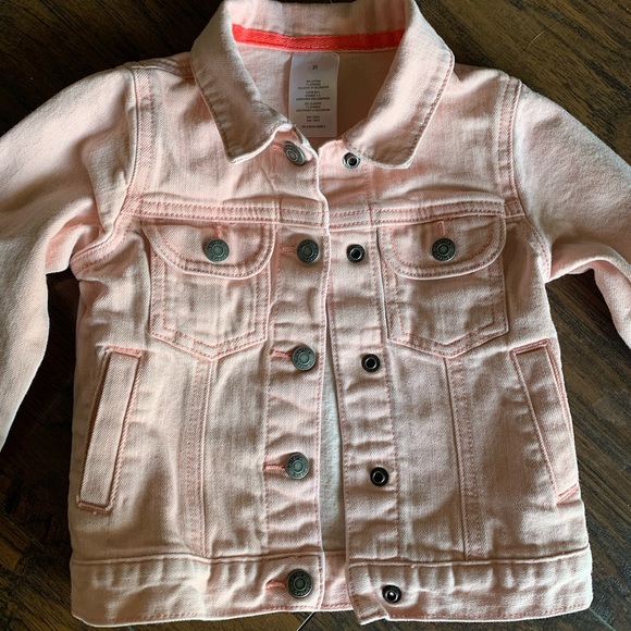 Pink jacket - Picture 2 of 7